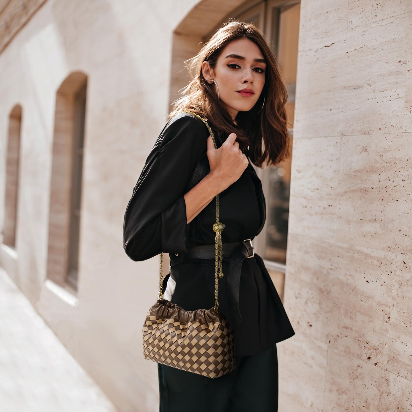 Joryin Woven Women's Crossbody Bag & Evening Purse, Trendy Dumpling Clutch & Hobo Cloud Shoulder Bag Trendy Dumpling Clutch Woven Leather-light Brown White