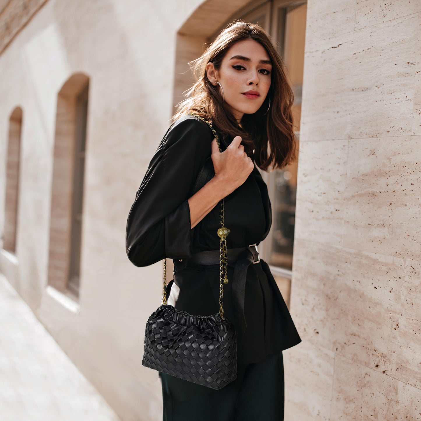 Joryin Woven Women's Crossbody Bag & Evening Purse, Trendy Dumpling Clutch & Hobo Cloud Shoulder Bag Trendy Dumpling Clutch Woven Leather-light Brown White