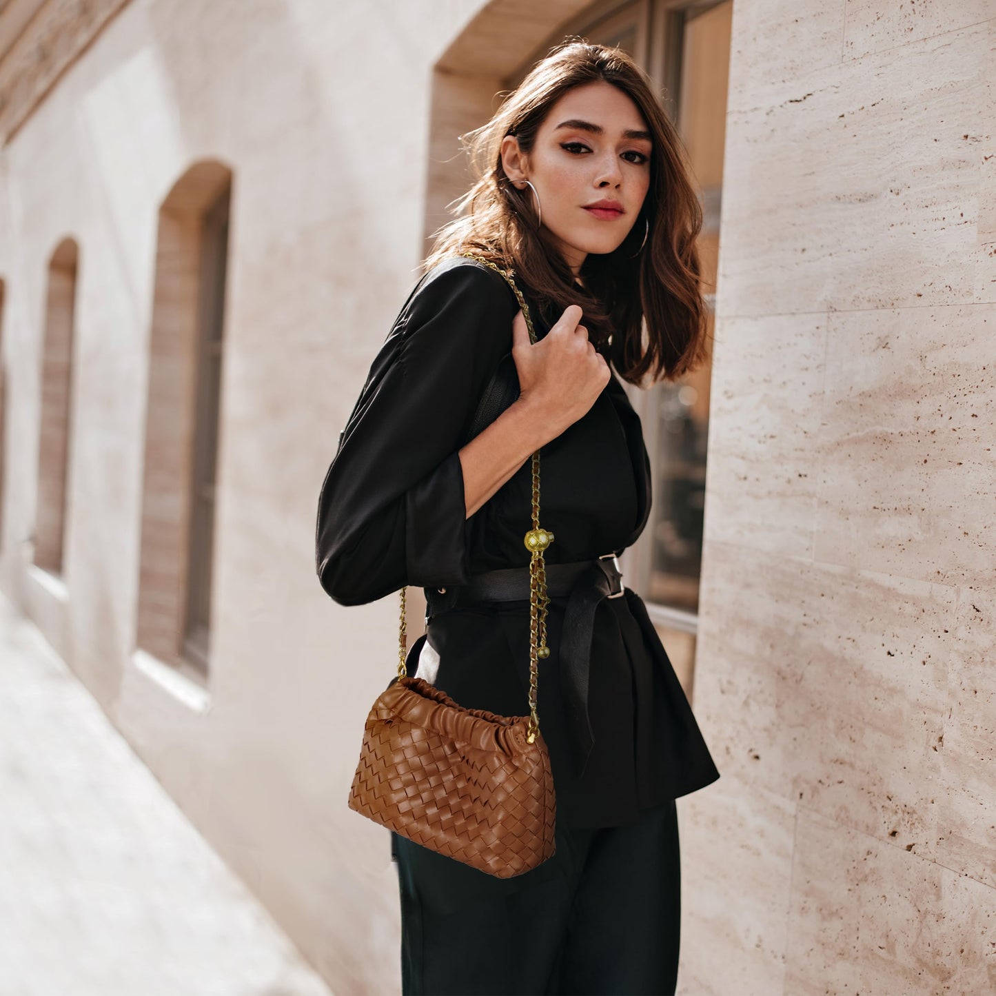 Joryin Woven Women's Crossbody Bag & Evening Purse, Trendy Dumpling Clutch & Hobo Cloud Shoulder Bag Trendy Dumpling Clutch Woven Leather-light Brown White